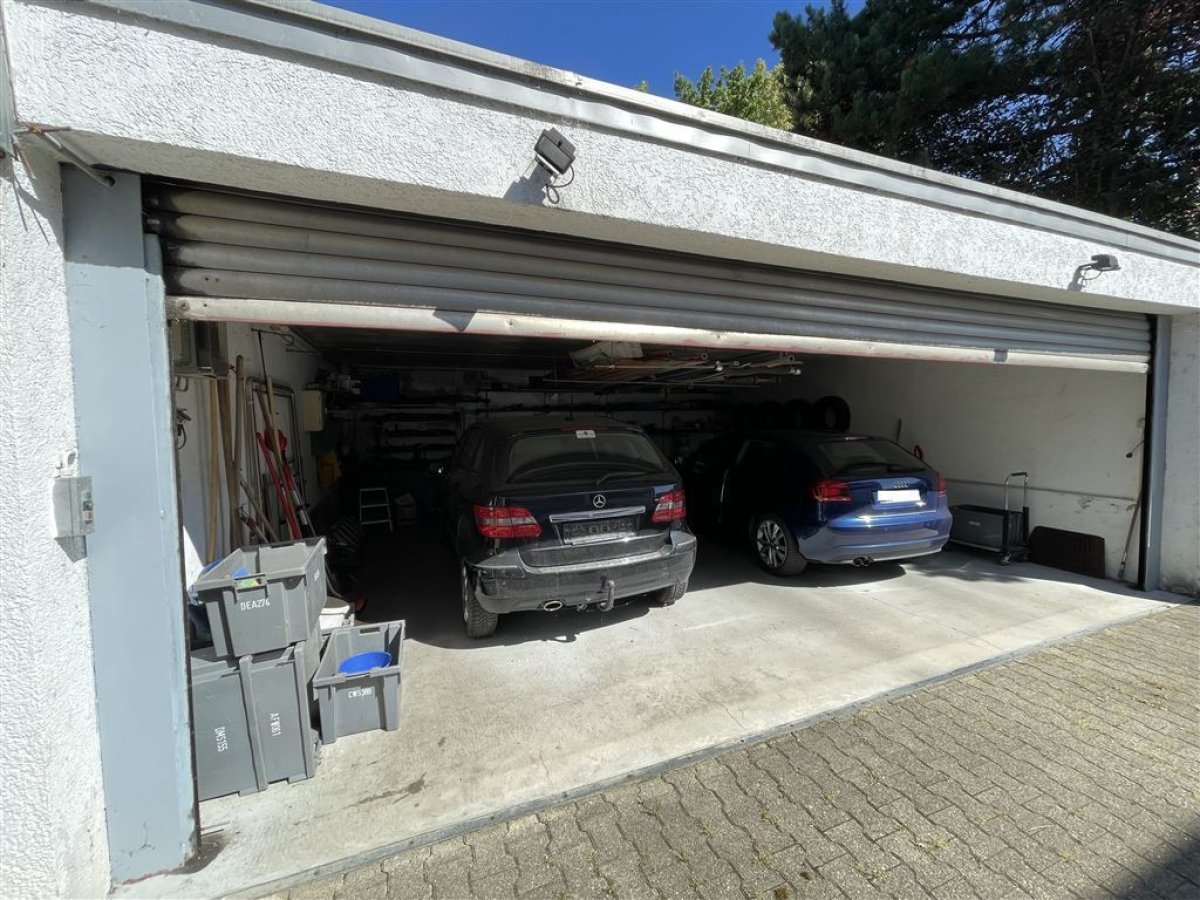 Doppelgarage