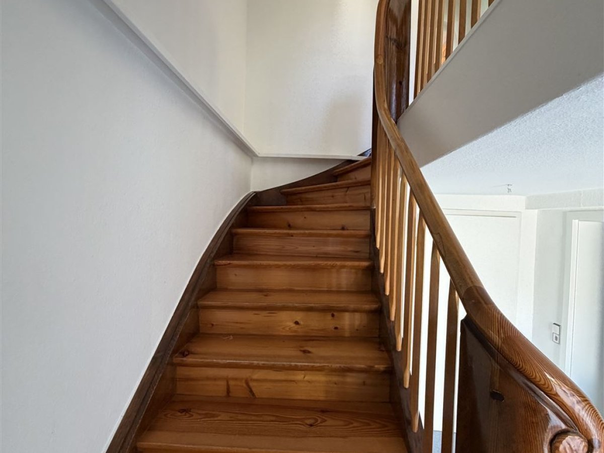 Restaurierte Holztreppe